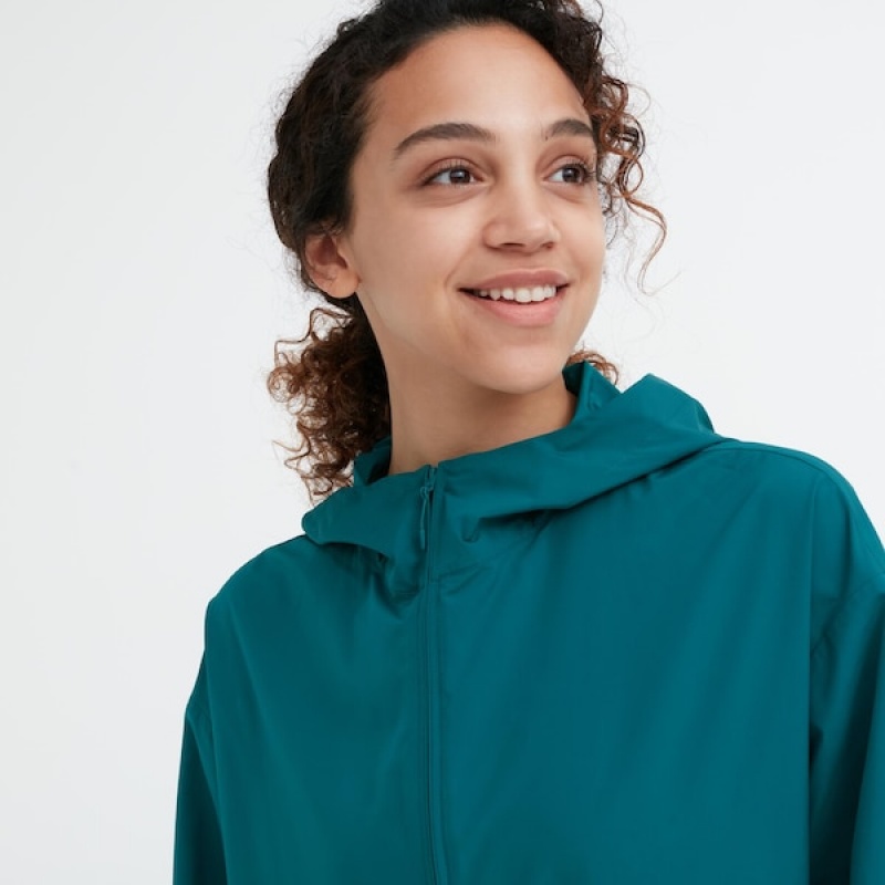 Uniqlo UV Protection Pocketable Parka Dame Grøn | 2409-OYLZM